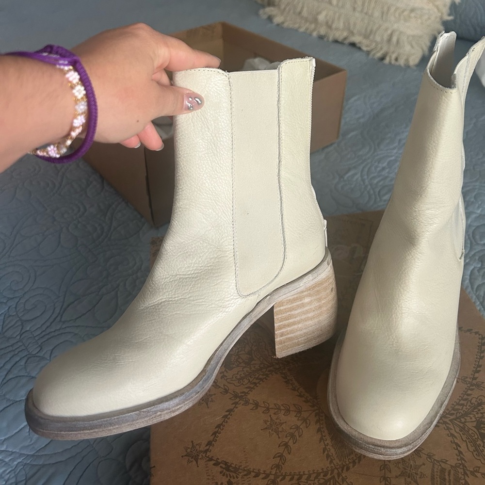Free People Chelsea Boot